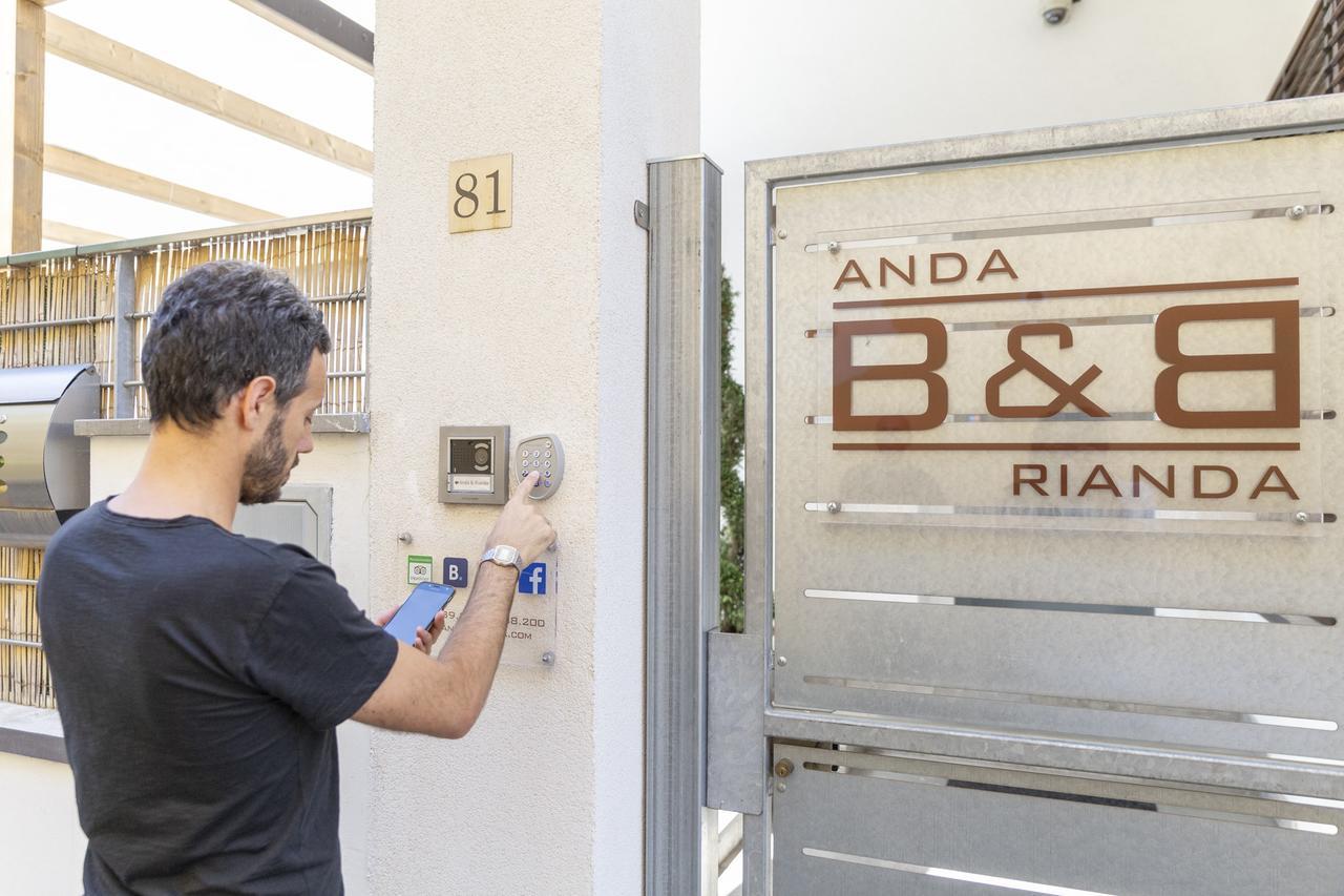 カンピ・ビセンツィオ Anda E Rianda Bed & Breakfast エクステリア 写真